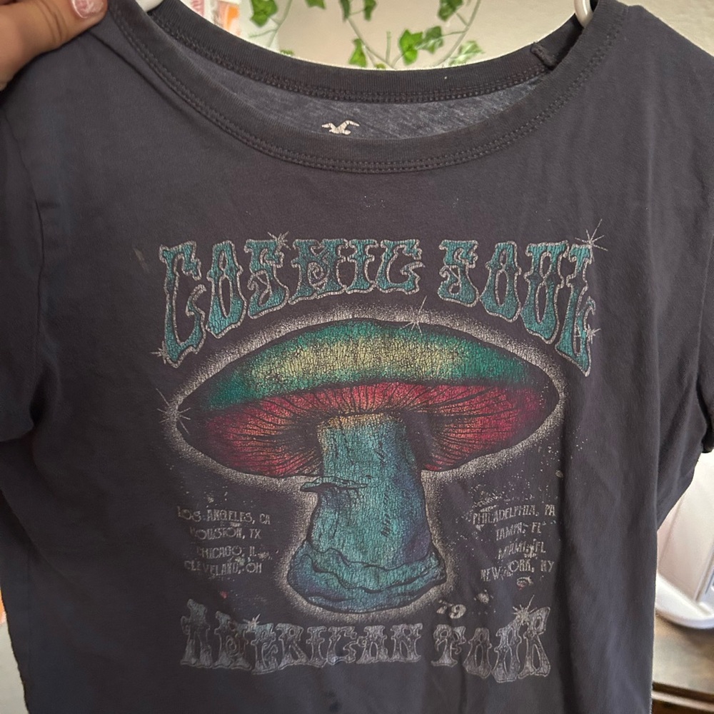 Hollister Cosmic Soul Graphic Tee